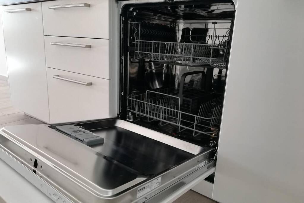 Apartamento Lina 25 Playa Roca كوستا تاغيسي المظهر الخارجي الصورة